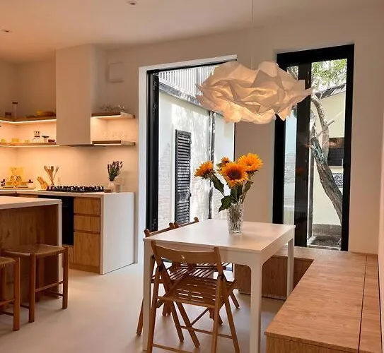 M9 Tranquillo - In The Heart Of Feriehus